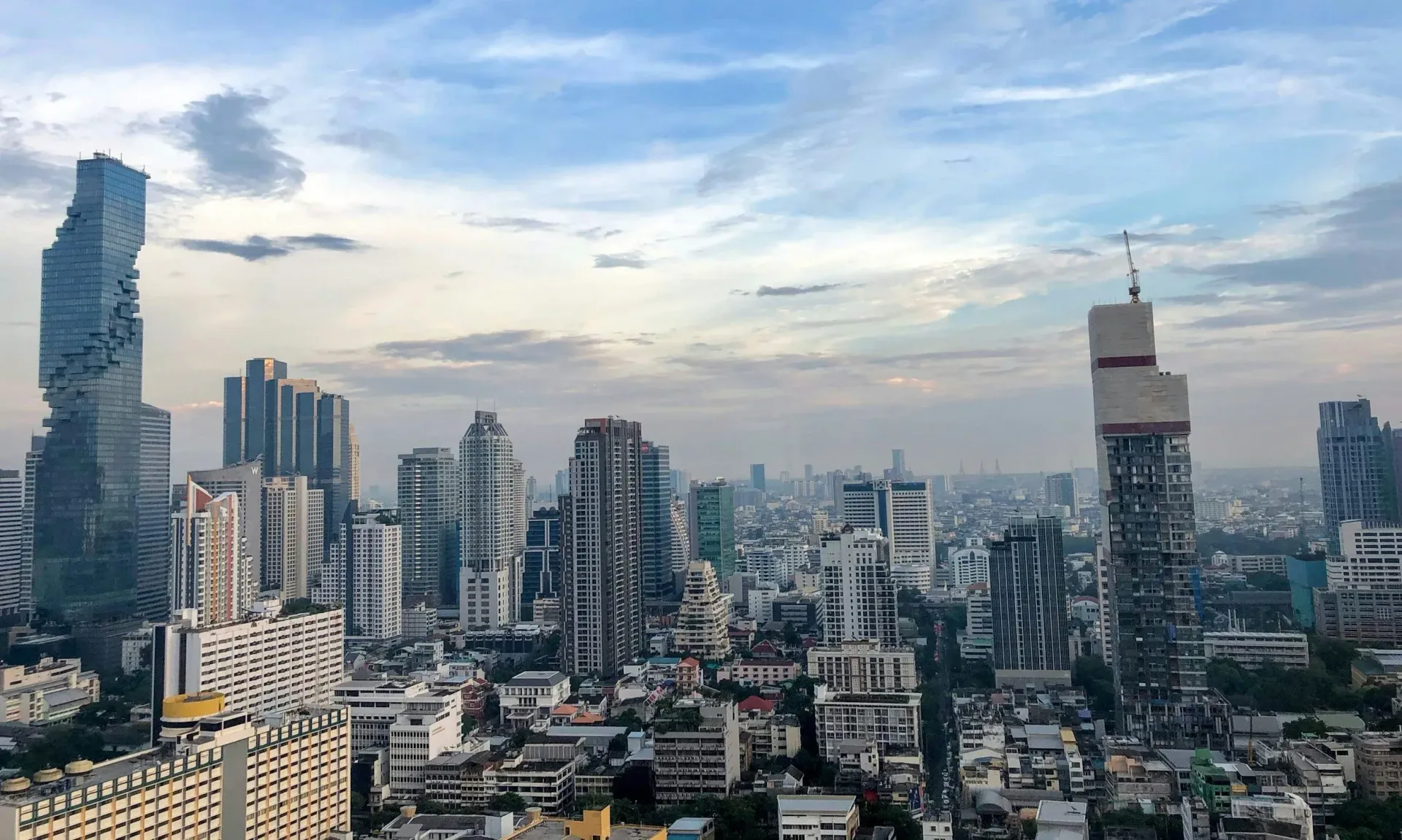 How to choose the right tailor in Bangkok?